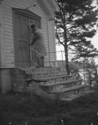 Vardens arkiv. "Bamble Bedehus" 06.08.1953