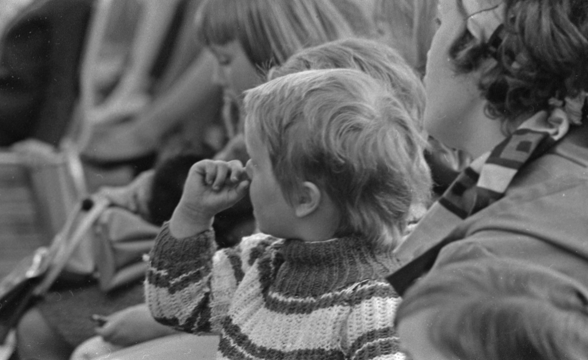 Barneteater i Aulaen.