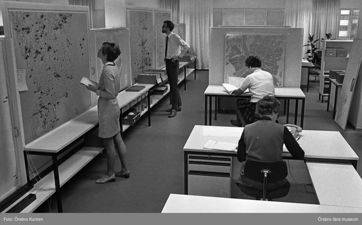 Statistiska Centralbyrån 26 oktober 1969

Tre kvinnor och en man under arbete på Statistiska Centralbyrån. Det hänger Sverigekartor på väggarna. Rakt fram sitter en stadskarta på en uppställd mellanvägg.















































































































































 













































































































































































 
































                                                                                                                                                                                                                                                                                                                                                                                                                                                                                                                                                                                                                                                                                                                                                                                                                                                                                                           























































































































                                                





















































































































































 
































                                                                                                                                                                                                                                                                                                                                                                                                                                                                                                                                                                                                                                                                                                                                                                                                                                                                                                           























































































































                                                


































































   










































 













































































































































































































 
































                                                                                                                                                                                                                                                                                                                                                                                                                                                                                                                                                                                                                                                                                                                                                                                                                                           