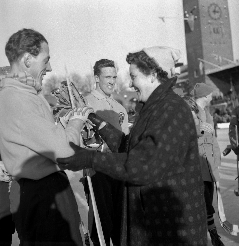 SM-final ÖSK-Edsbyn. Bildsidan.
Sven Bergström och Gösta "Stockis" Kihlgård.

21 februari 1955