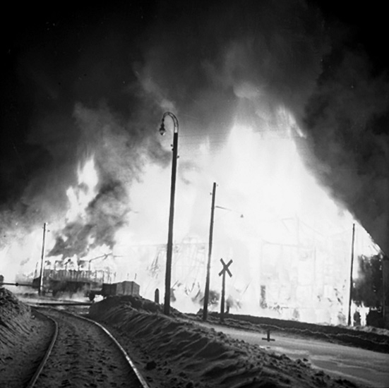 Branden i pappersmagasinet i Ställdalen (februari 1956).