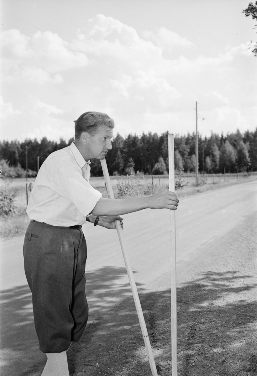 Reningsverk planeras i Björklinge, Björklinge socken, Uppland 1953