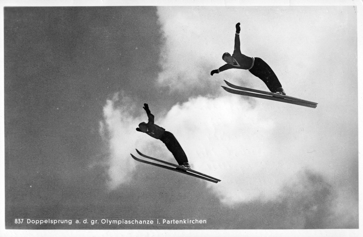 Stereo jump by Raymond Sørensen and Birger Ruud at Garmisch Partenkirchen in 1936