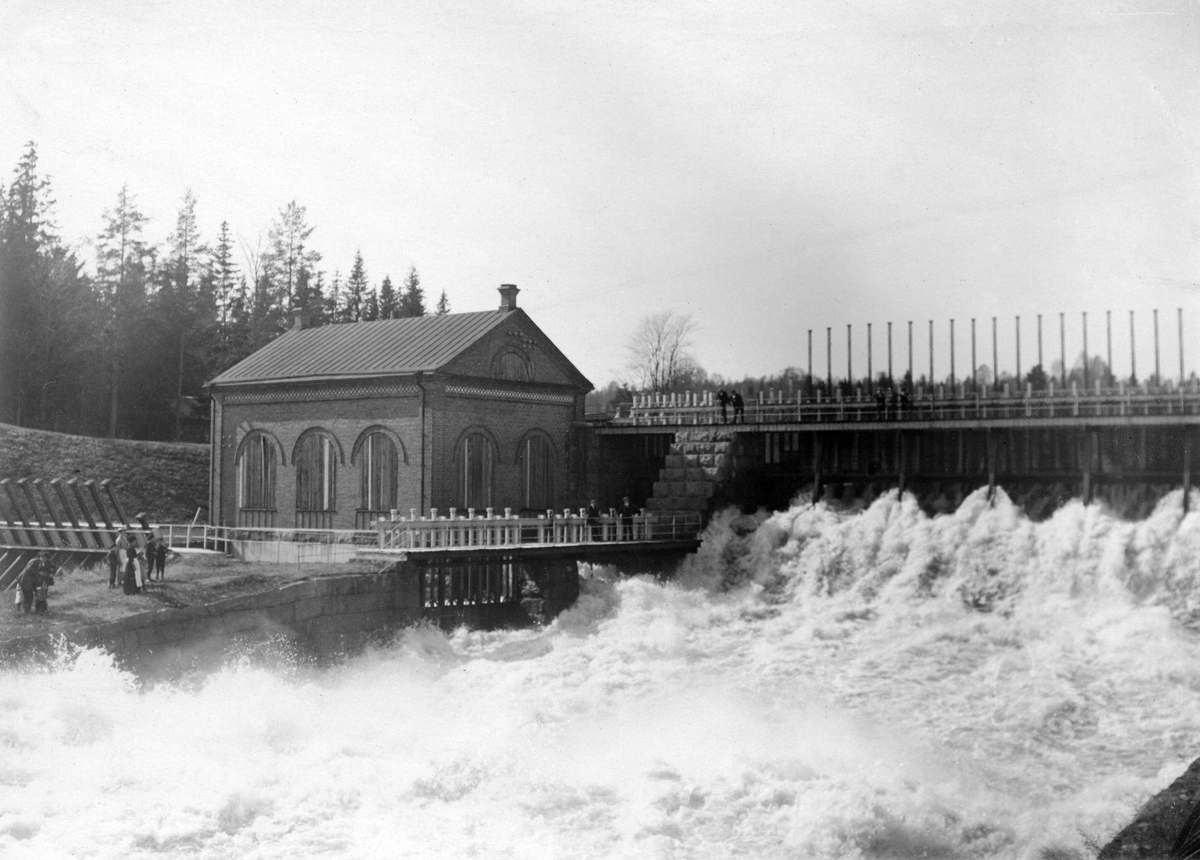 Västanfors kraftverk. Gamla övre kraftstationen, byggd 1902. Nedlagd 1910.