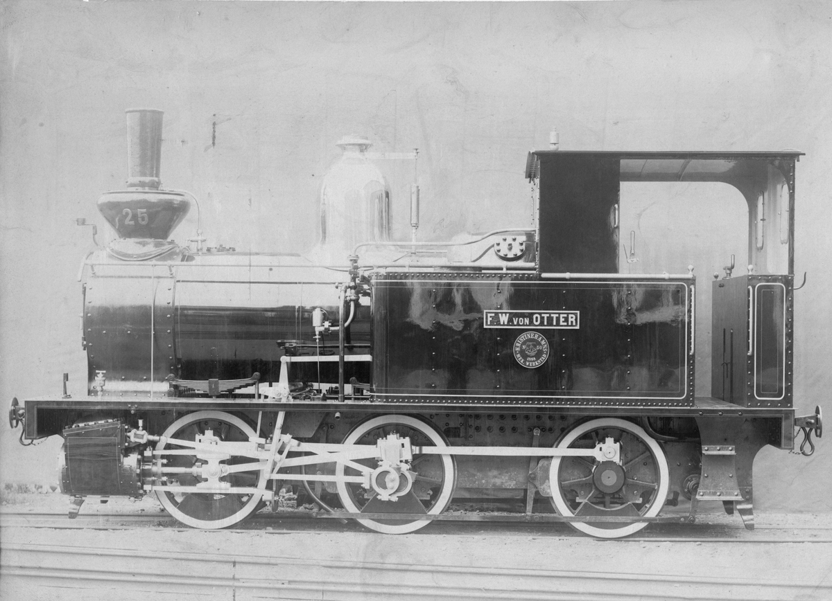 Lokomotiv tillverkat vid Kristinehamns Mekaniska Werkstad (Kristinehamns Mekaniska Verkstad) 1888.