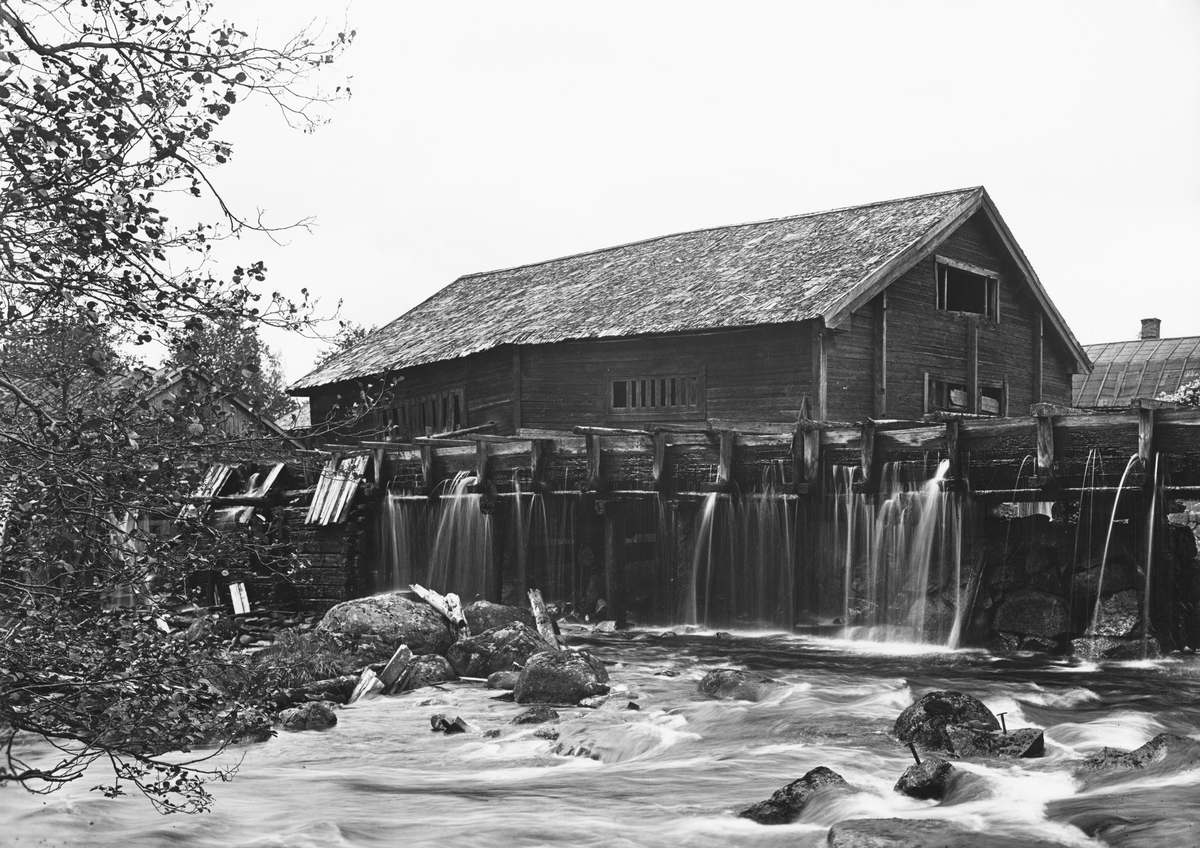Ösjöfors handpappersbruk 1926. Byggnad.