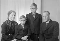 Olav Tørset med familie