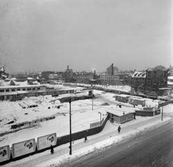 Grønlands Torg, anleggsplass for T-banearbeid, desember 1959
