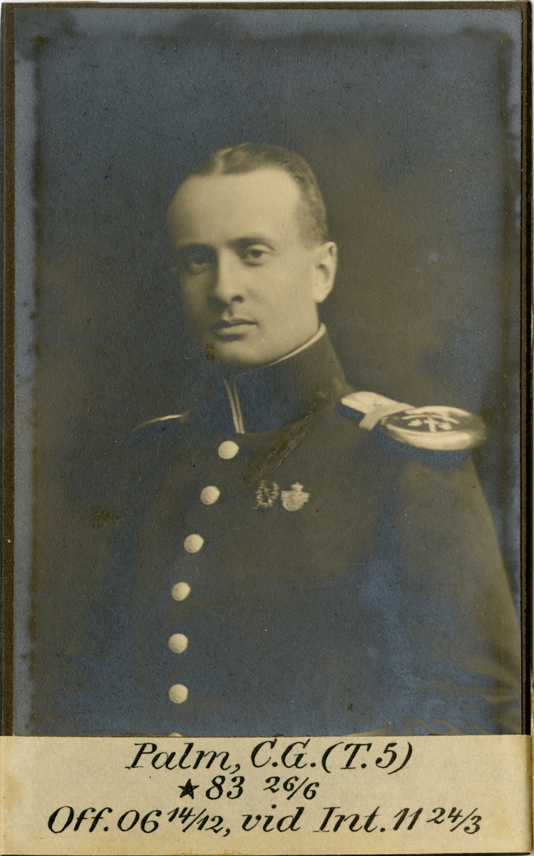 Porträtt av Carl Gustaf Palm, officer vid Västmanlands trängkår T 5 och vid Intendenturen.