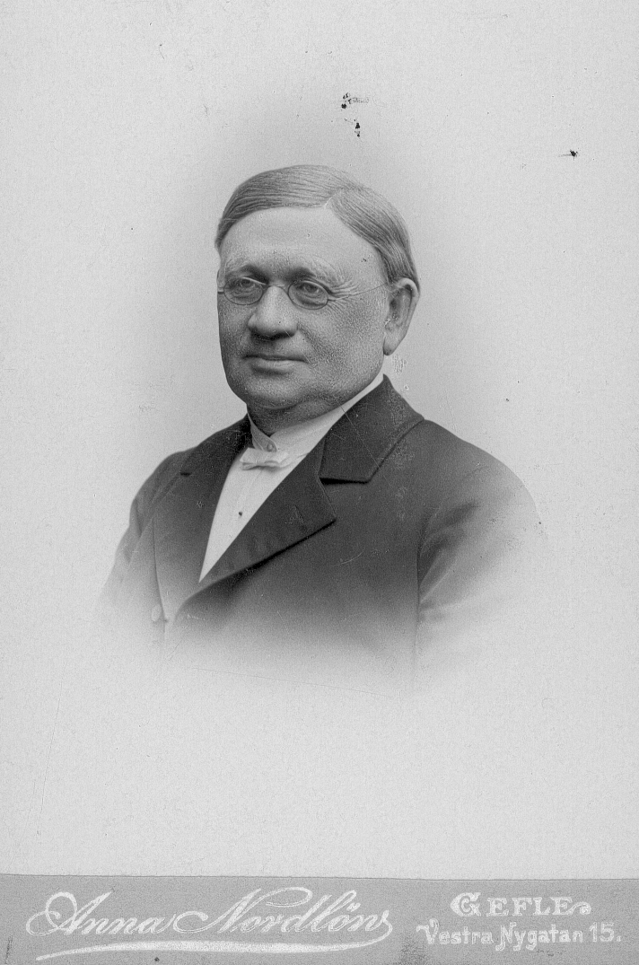 Kyrkoherde Karl August Lindström, Hamrånge.