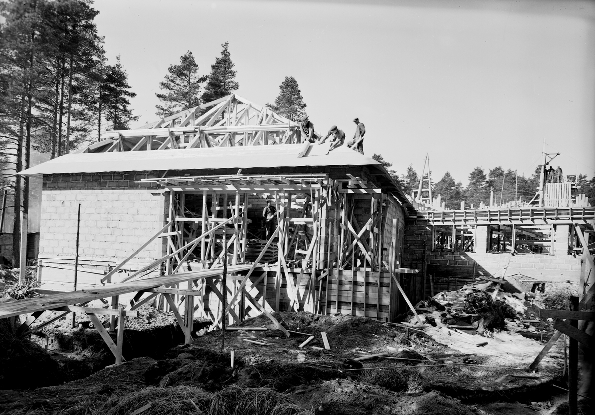 Gävleutställningen 1946.

Bygget av Rotundan och Blå Fältet