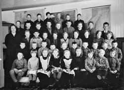 Skoleklasse på Botngård ca. 1930