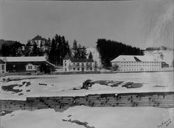 Vaabenfabr. kontor og magasin. Kongsberg.
Kongsberg Våpenfa