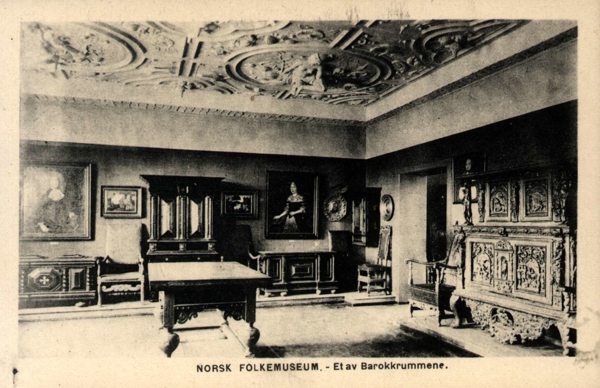 Postkort. Møbler og gjenstand i barokkstil. Utstilling NF.