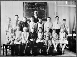Vemundstad skole, 1. klasse 1932, Stadsbygd