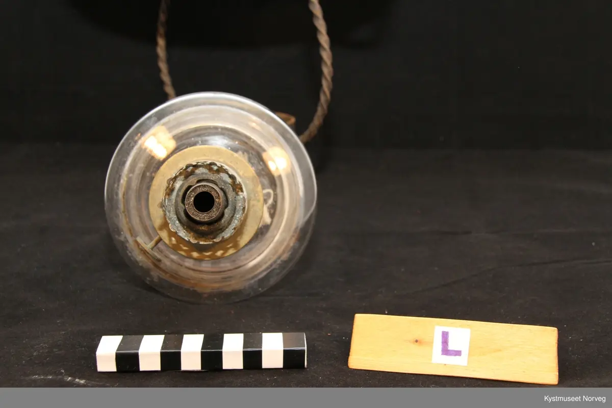 Parafinlampe med holder