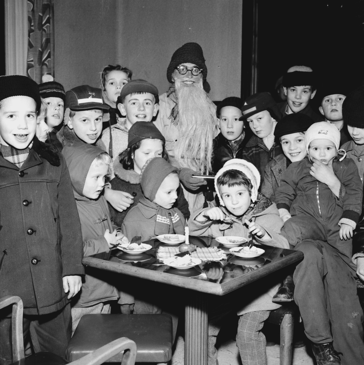 Barnverksamhet med Jultema på 1950 talet.