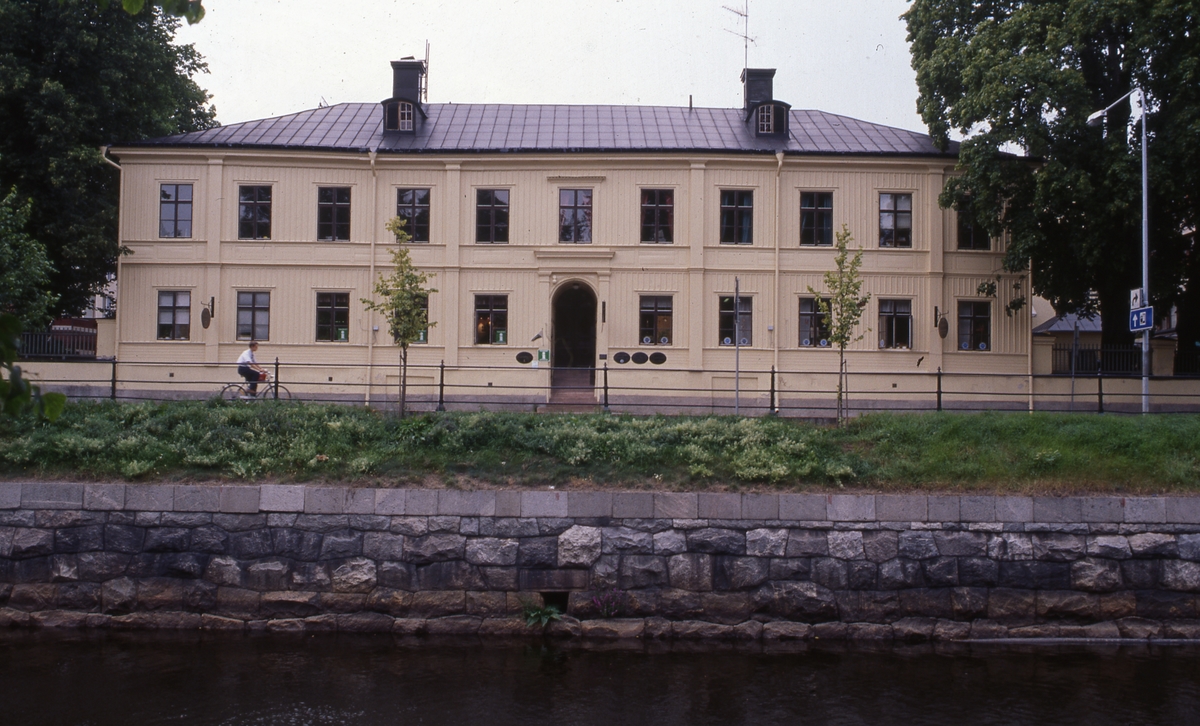 Berggrenska gården, uppförd ca 1813, blev byggnadsminne 1987.


