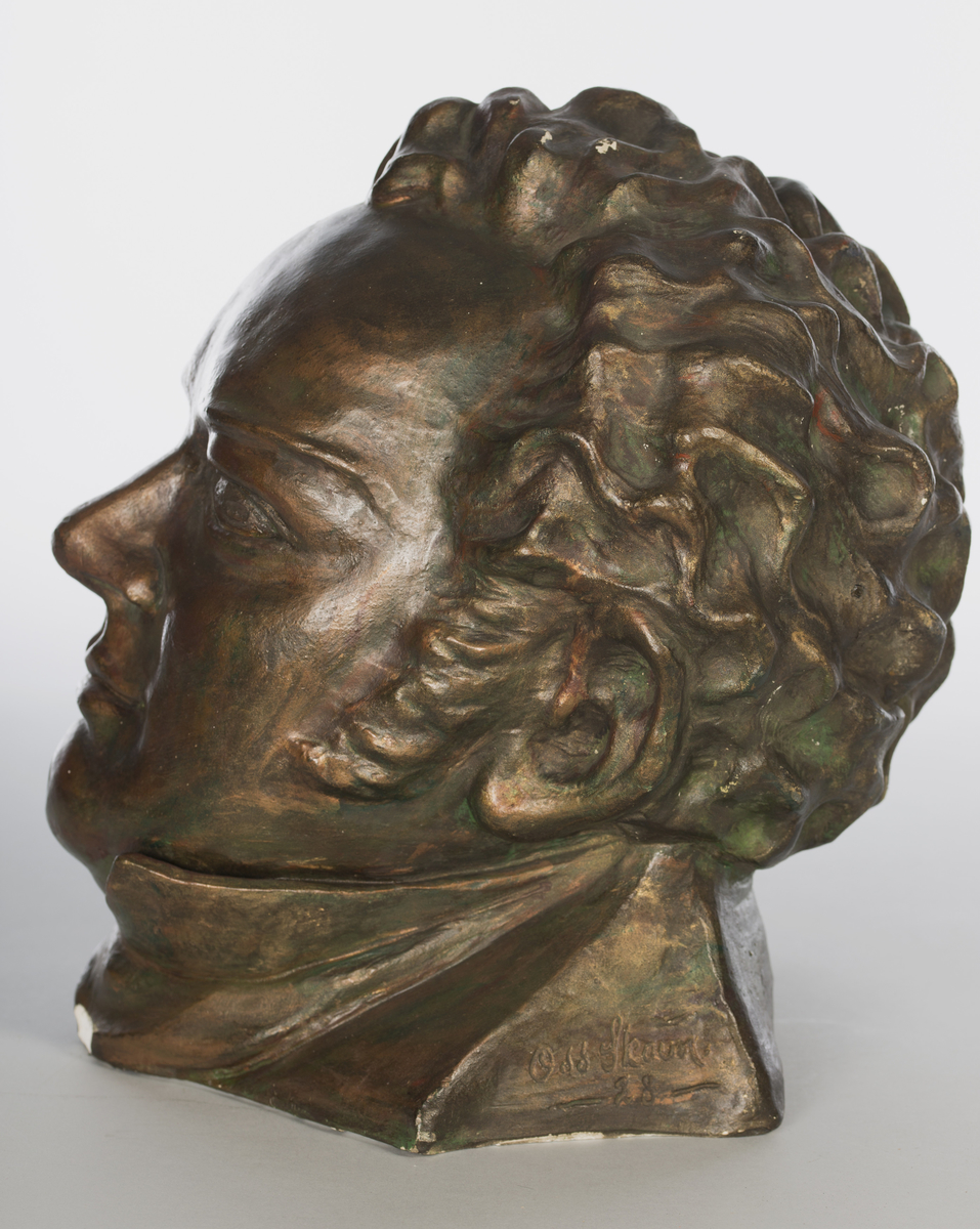 Byste av Franz Schubert i bronsert/patinert gips.