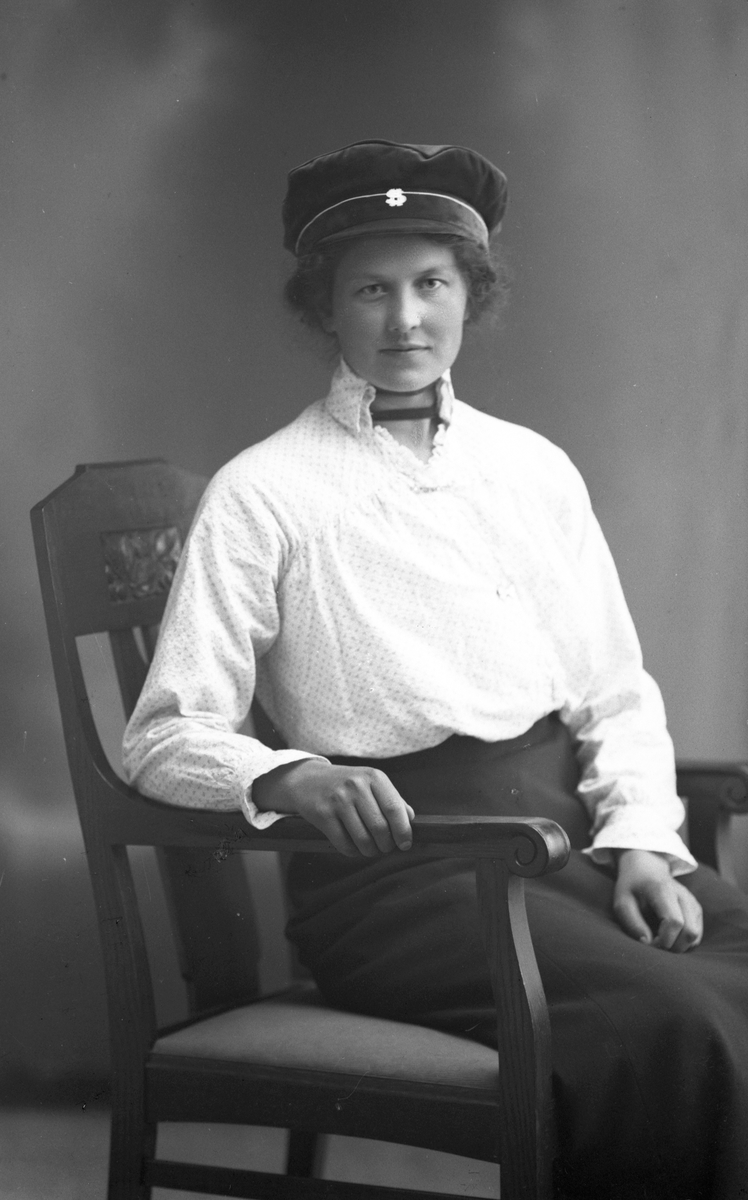 Anna Fyhr, Solhem, Hagaström. Elev vid seminariet i Hagaström som fanns från 1906-33. Startat av folkskolesinspektören Justus Wokatz.