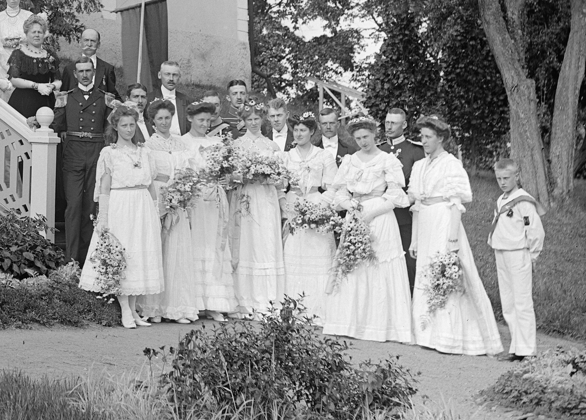 Bröllop på Herrborum den 8 augusti 1907 mellan Greve Carl Magnus Stenbock och grevinnan Louise Mörner.