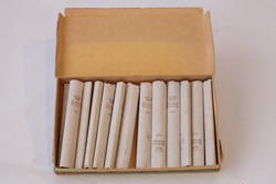 eske med 13 sigaretter