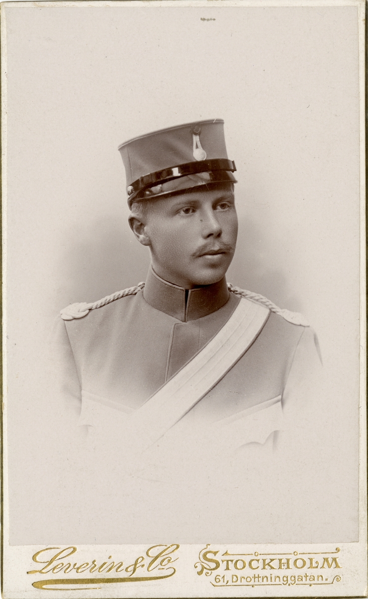Porträtt av okänd soldat vid Livgardets dragoner K 1.