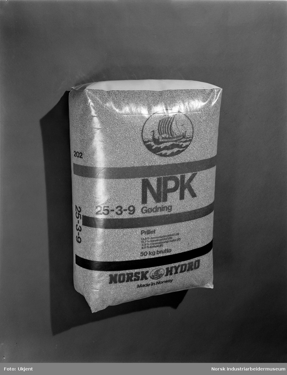 Ventil-plastsekk med NPK.