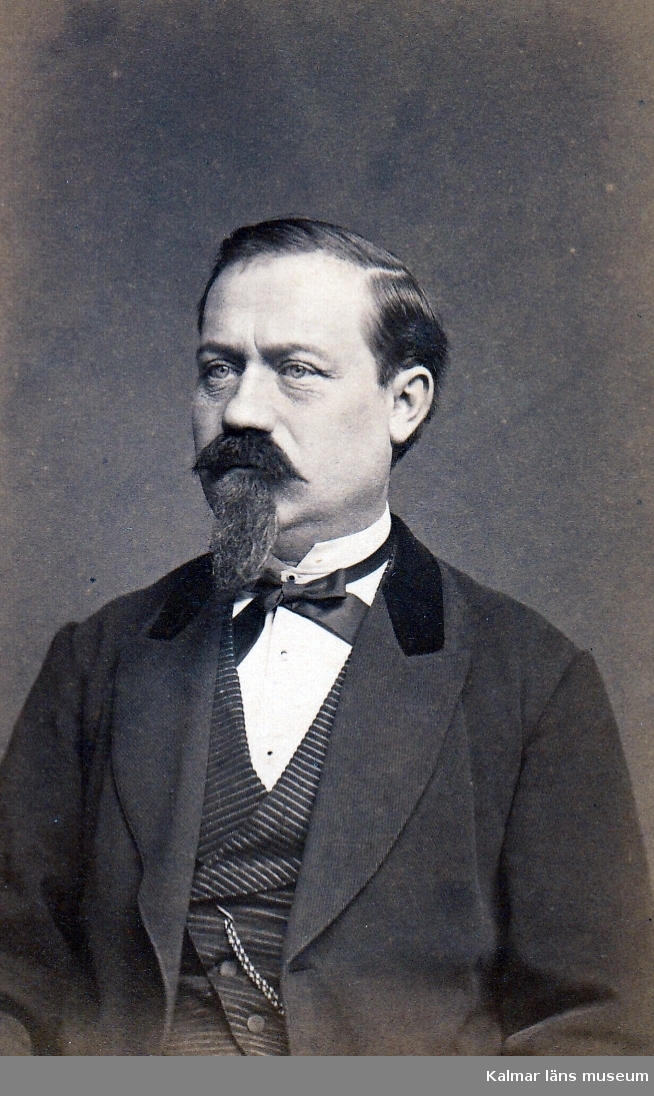 Porträtt av lantmätare Sjöberg.