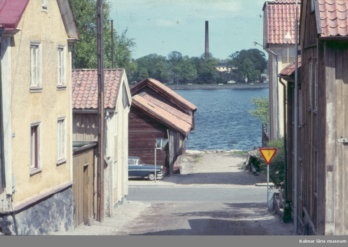Vy från Fabriksgatan i Västervik.