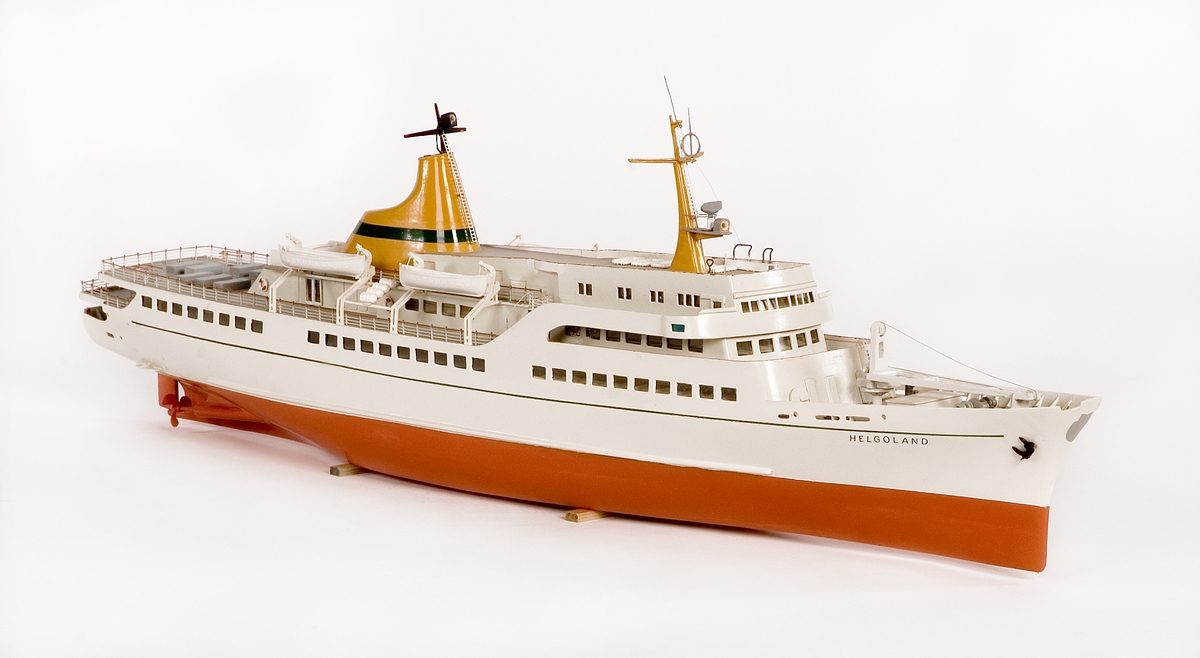 Fartygsmodell av HELGOLAND.