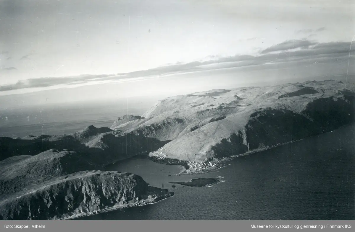 Flyfoto. Nordvågen. 22.08.1953.