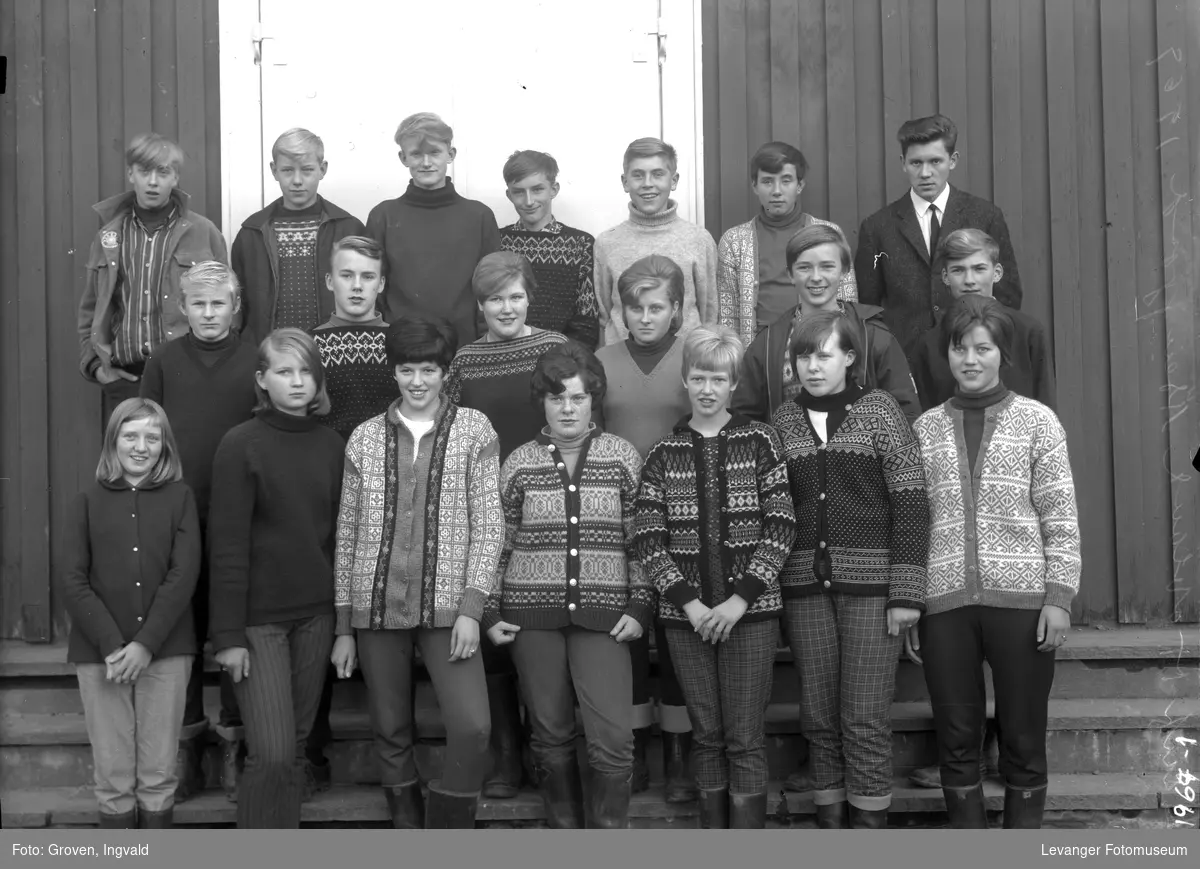 Skolebilde fra folkeskole Solhaug skole i Åsenfjord.