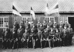 Soldater på Trøgstad fort i 1917. 
2. rekke nr. 3: Peter Års