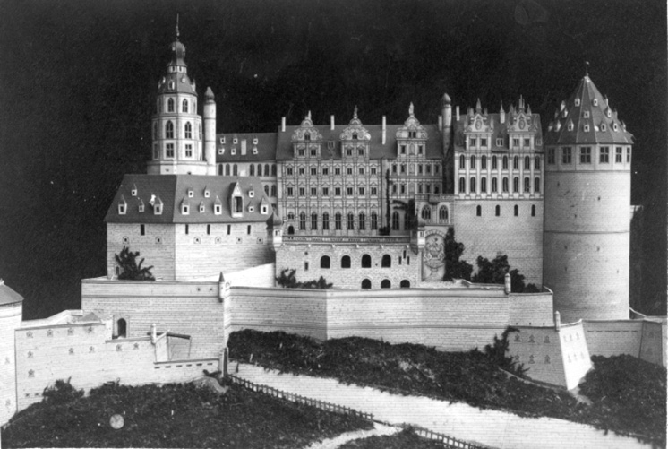 Tyskland. 
Rekonstruktion av slottet i Heidelberg.