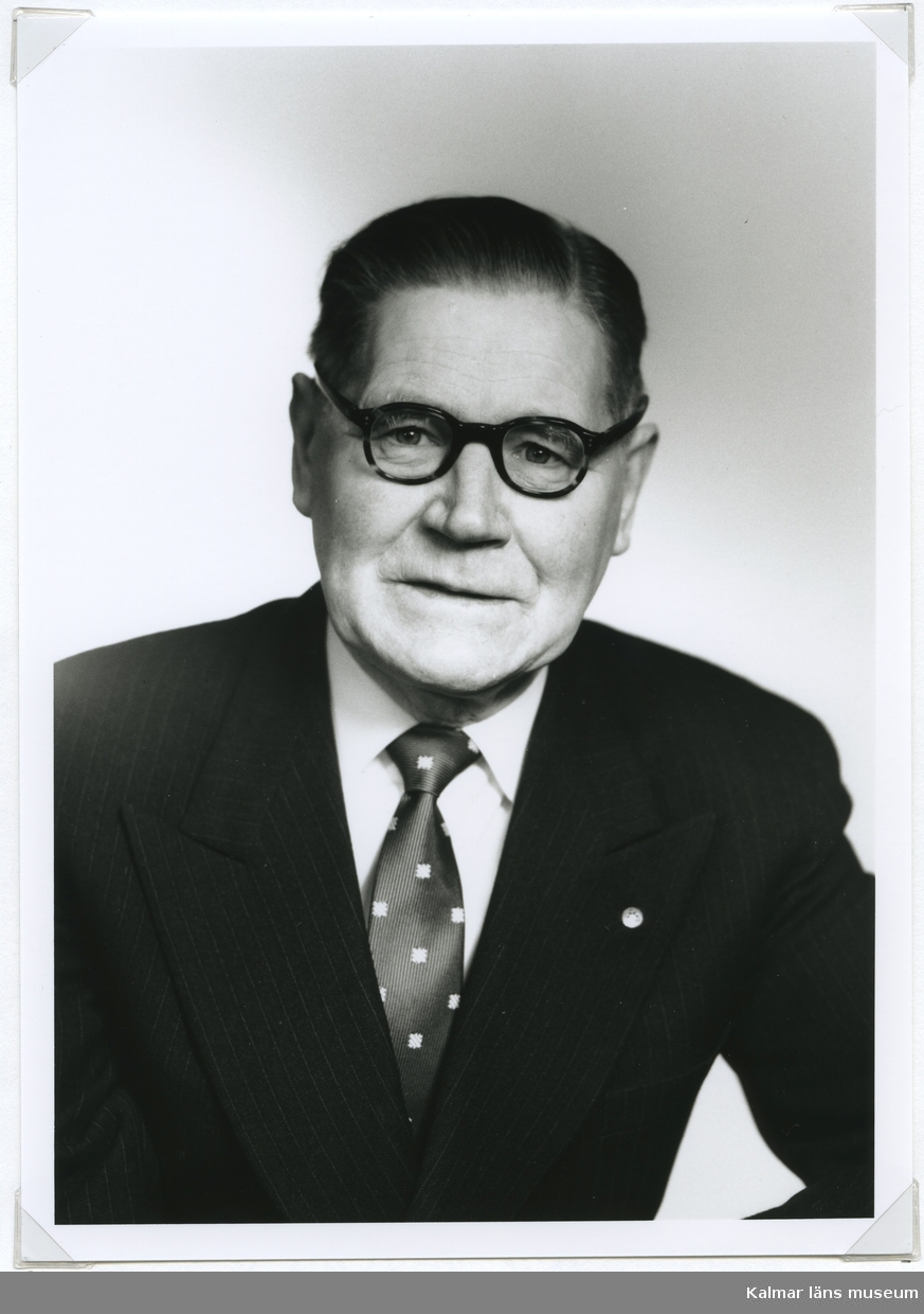 Hilding Wibling, redaktör, Barometern. Hilding Wibling blev andreredaktör 1934. 1938-54 var han chefredaktör.