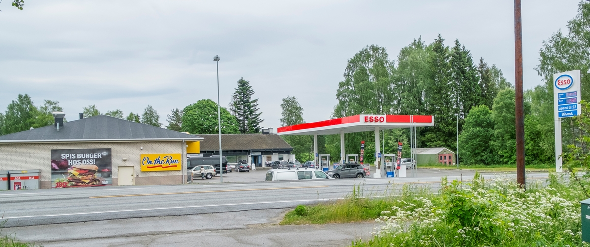 Esso bensinstasjon Trondheimsveien Råholt Eidsvoll