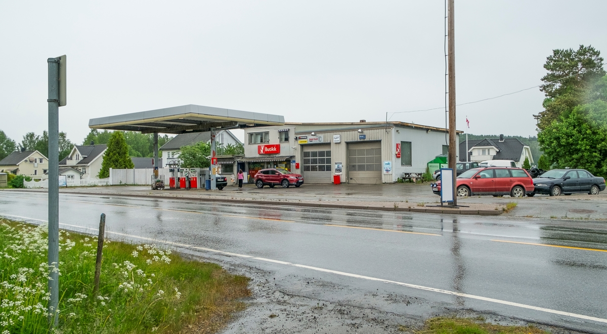 YX bensinstasjon Bjørkelunden Fenstad Nes