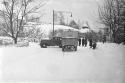 Kollisjon mellom personbil og buss i krysset Kirkegata - Car