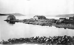 Den første dampskipsekspedisjonen i Kirkenes. 1906-7
Til ve