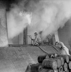 Brann på Nyhavna hos firma E. Hørgård