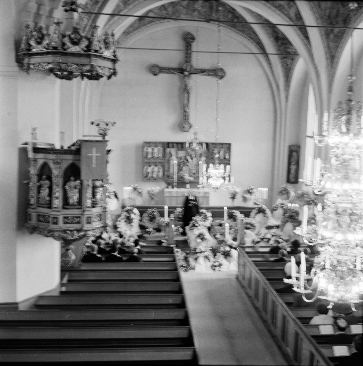 Stig Östs jordfästning i Bollnäs kyrka.
9/9-1966