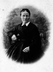 Portrett av Joakime Hansen, Skogshamn i Dyrøy, g.m Ingvart H