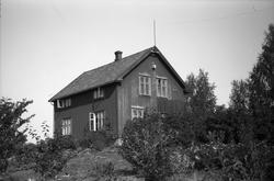 Fotografens bolig Odberg på Kraby, Ø.Toten.