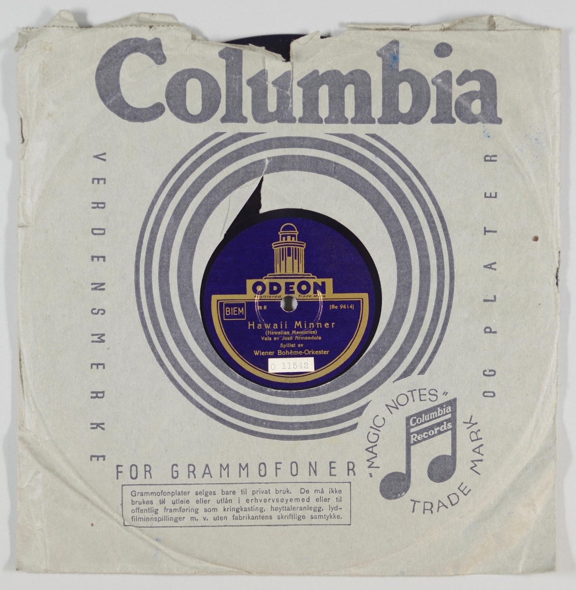 54284.01:
Svart grammofonplate laget av bakelitt og skjellak. Etiketten er mørk lilla med skrift i gull, for tekst se "Påført tekst/merker". På etiketten er det tegning av kuppelen på Odeon.

54284.02:
Plateomslaget til platen er laget av gråblått papir som er limt. Skrift/design er i svart. Det er opprinnelig et plaateomslag for en Columbia-plate, så det står Columbia mm samt selskapets rettigheter på omslaget, for tekst se "Påført tekst/merker". Rundt hullet for etiketten er det striper. Omslaget er nokså ødelagt.