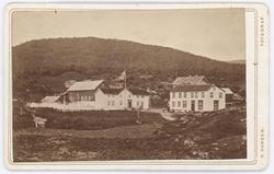 Tingstua i Harstadhamn.