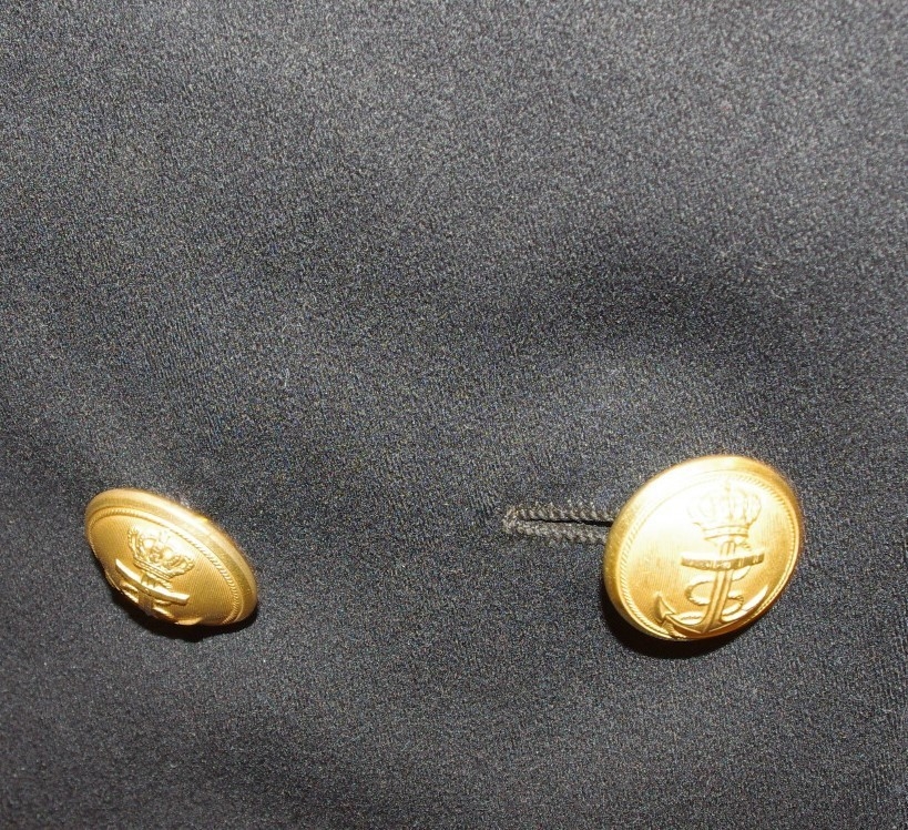 uniform: jakke og vest. Løytnant