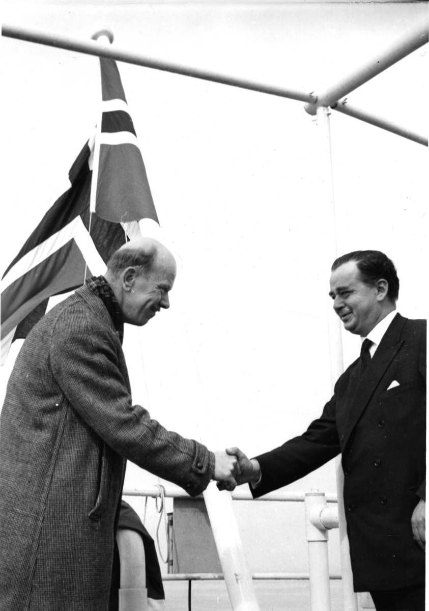 Byggenr. 43 v. LMV: Inge Toft.