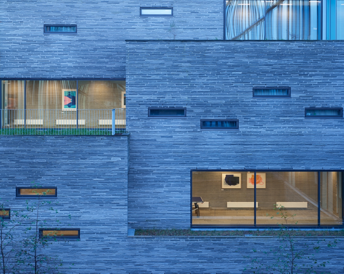 Momenter (1) [Grafikk]