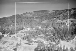 Tretten, Øyer, 16.07.1959, Tretten pleiehjem midt i bildet, 